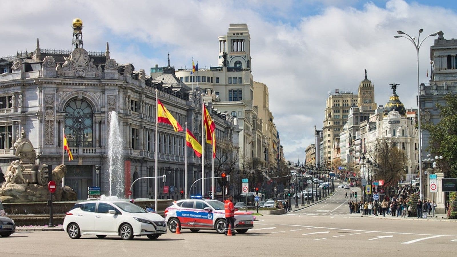 Madrid cityscape - Find secure storage facilities and self-storage units in Madrid